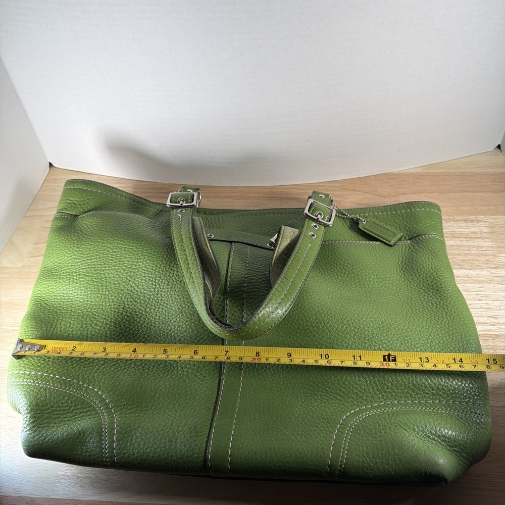 Vintage Coach Hamilton Large Green Pebbled Leather Tote, Handbag F13083 - Picture 13 of 16